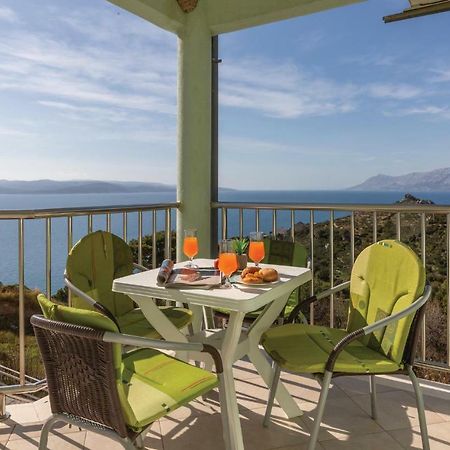 Beautiful Apartment In Krvavica With Wifi Exterior photo